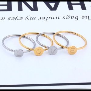 Simple Z Initial Stackable Letter Ring